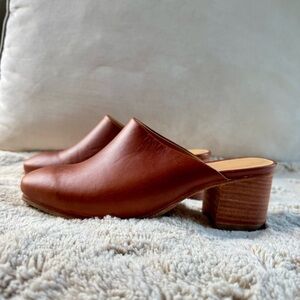 Nisolo All-Day Heeled Leather Mules in Brandy Size 7.5